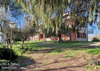 02.jpg - Villa Viale Perugia 37, Castiglione del Lago - foto 2