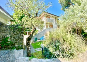 IMG_4639.JPG - Villa Seravezza - foto 4