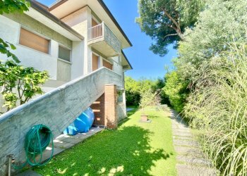 IMG_4640.JPG - Villa Seravezza - foto 5