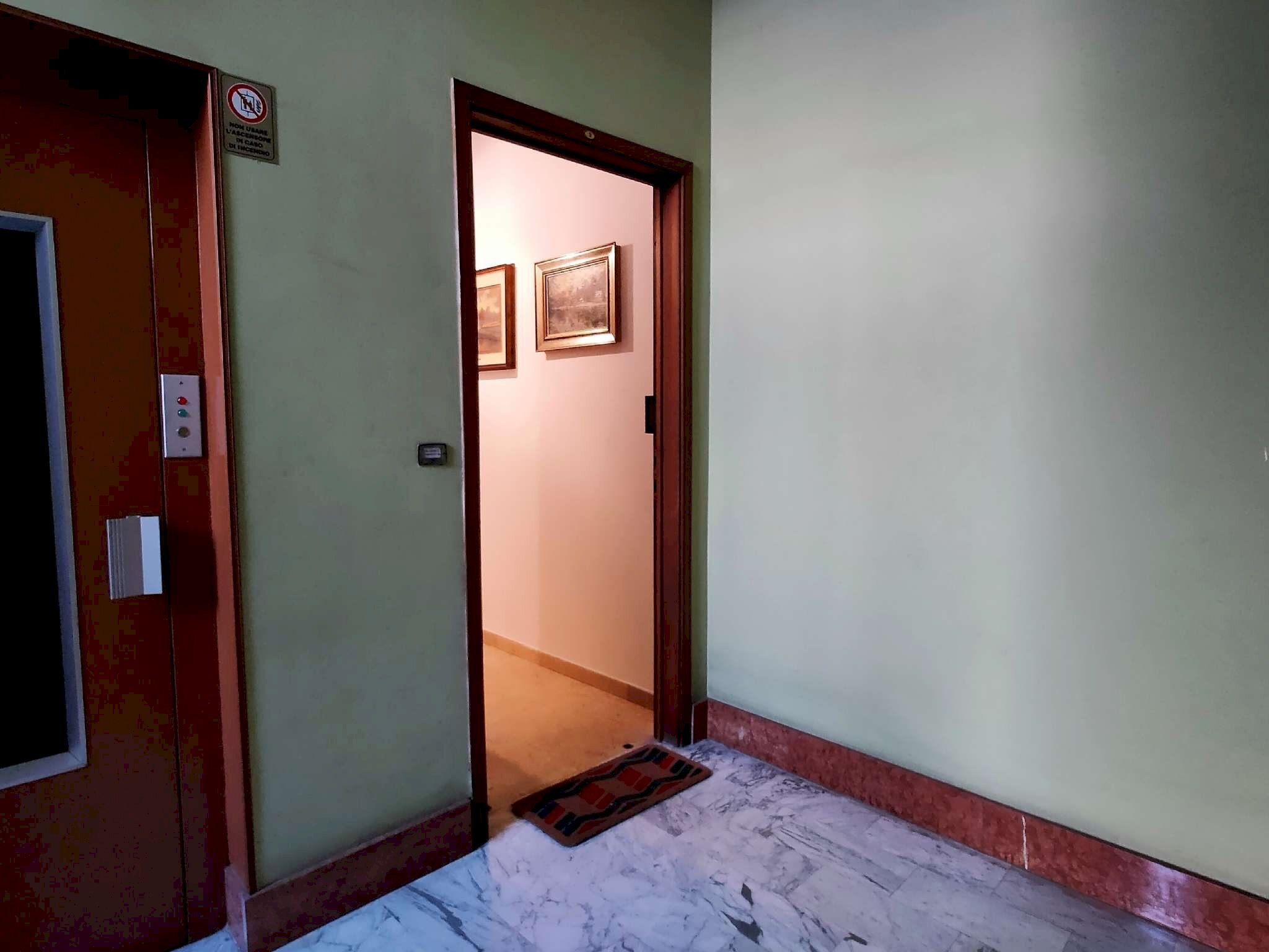 1_3 - Appartamento via Bard, 60, Torino (zona Pozzo Strada) - foto 2