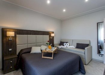 353242729.jpg - Appartamento Camaiore - foto 13