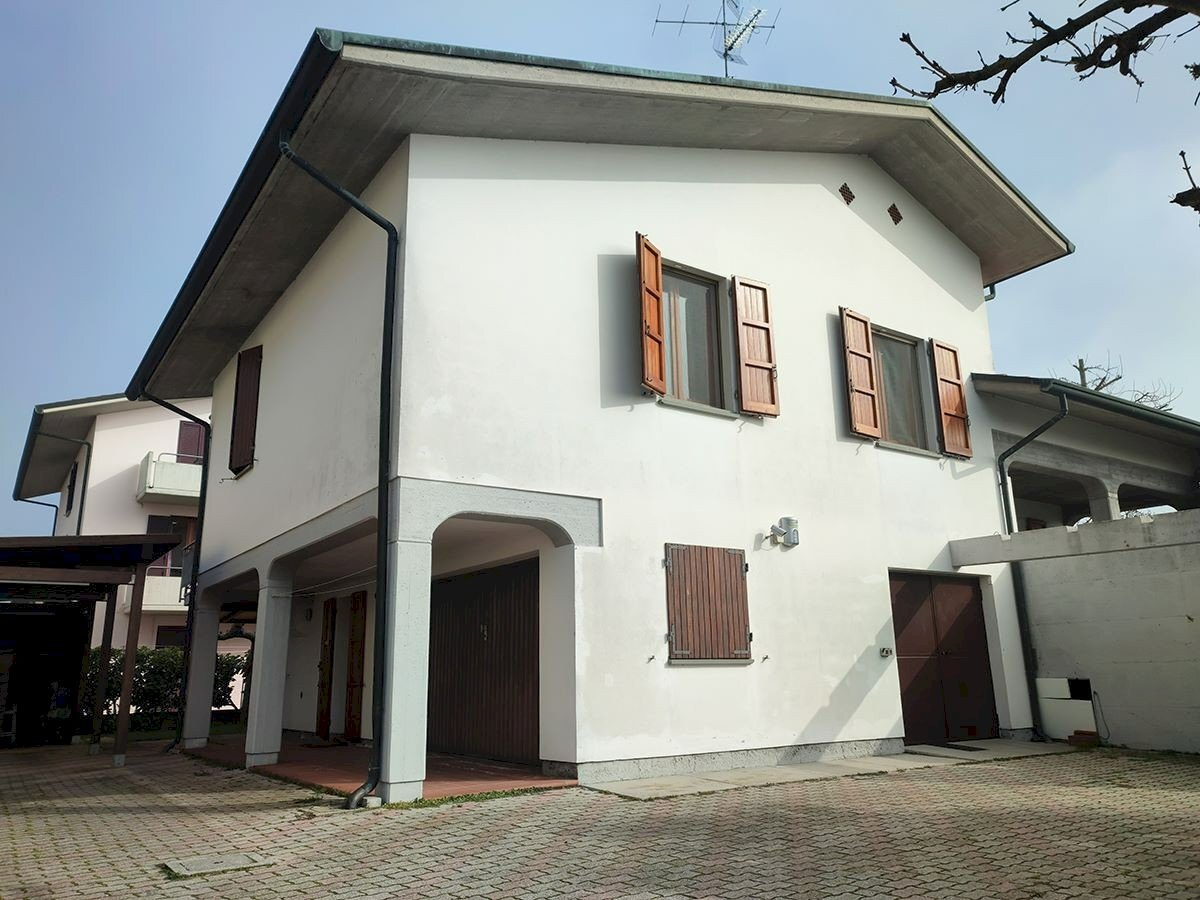 Small Villa Bagnacavallo - photo 2