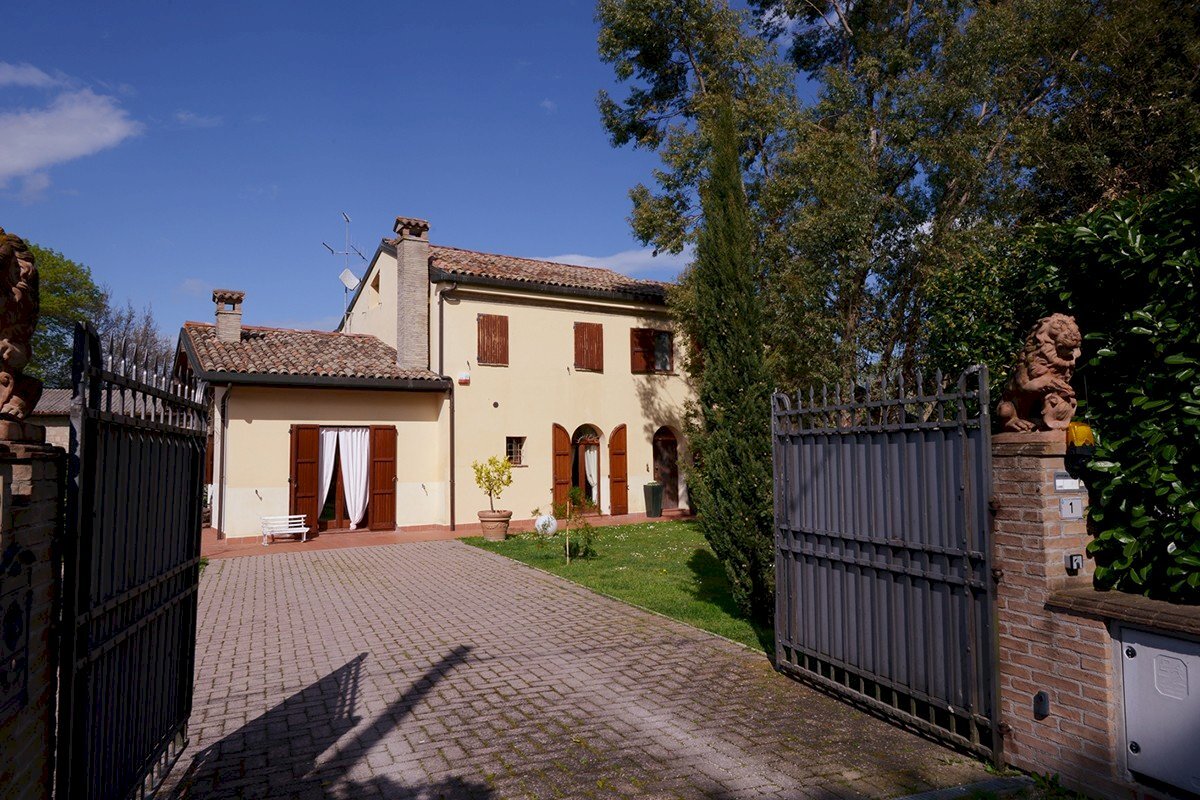 Villa Unifamiliare Ravenna - foto 1