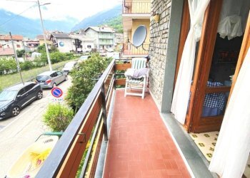 balcone sud - Appartamento in Villa Frazione Mentoulles, 37, Fenestrelle - foto 8