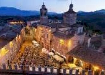 08 OFFIDA-BORGHETTO IN POSIZIONE PANORAMICA DA RIS - Independent house Offida - photo 15