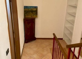 disimpegno - Two-room apartment via San Francesco d'Assisi, Brescia (neighborhood Centro Storico) - photo 16