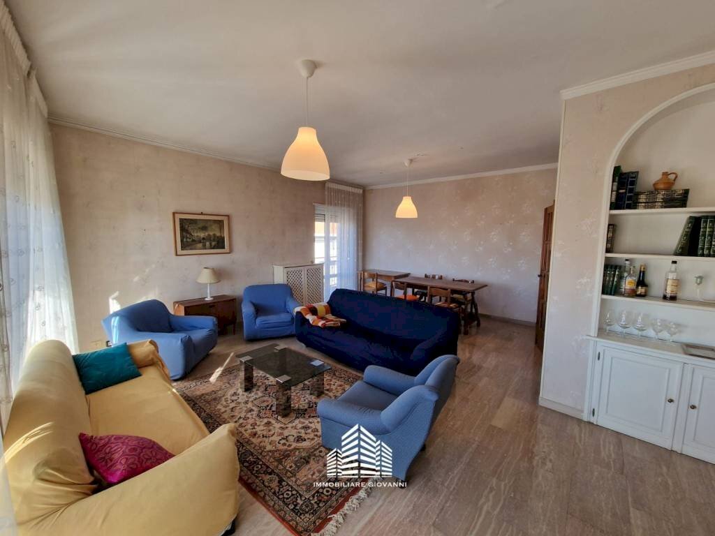 Salone - Non-buildable land via Crimea, 32, Bra - photo 2