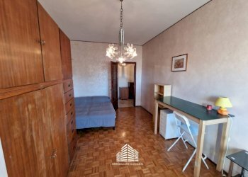 Camera da letto - Non-buildable land via Crimea, 32, Bra - photo 12