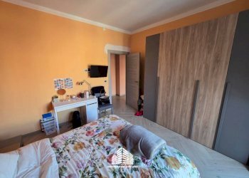 Camera da letto - Non-buildable land via Santa Croce, 5, Bra - photo 12