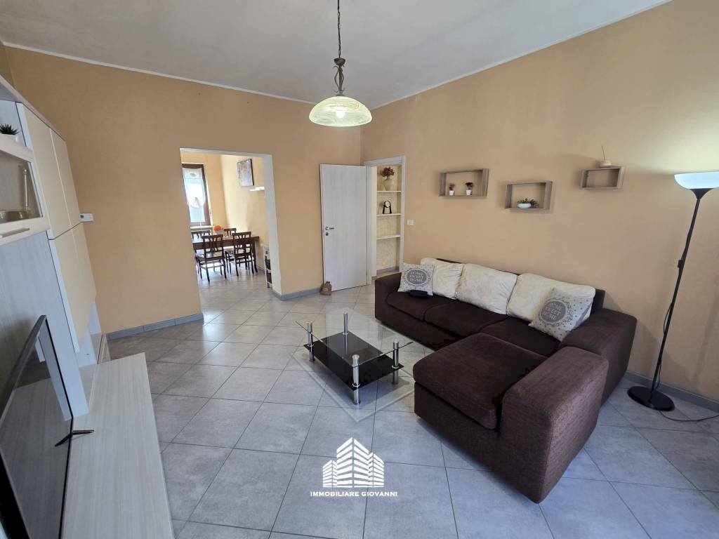 Salone - Non-buildable land via Monte Pasubio, 16A, Bra - photo 2