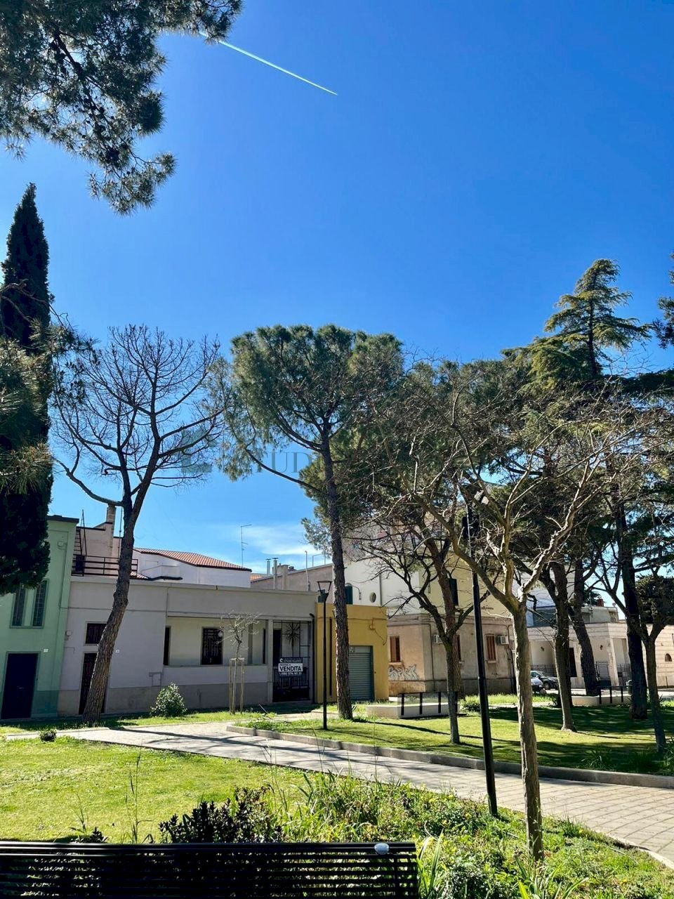 facciata - Villa Piazza Ingegner Nicola Andriola 3, Sannicandro di Bari - foto 2