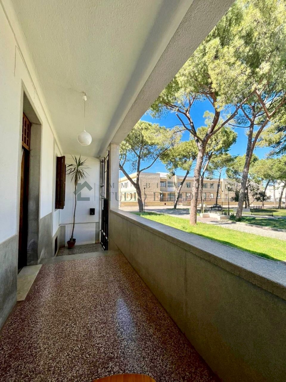 veranda - Villa Piazza Ingegner Nicola Andriola 3, Sannicandro di Bari - foto 3