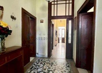 disimpegno - Villa Piazza Ingegner Nicola Andriola 3, Sannicandro di Bari - foto 5