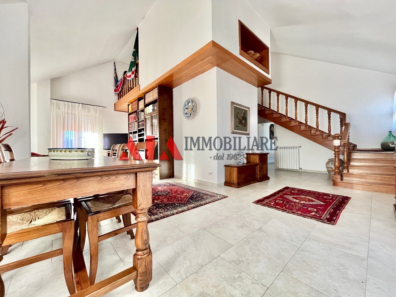 Salone - Attic Via Vittorio Veneto, Pontedera - photo 3