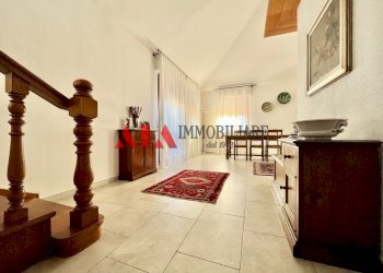 Salone - Attico Via Vittorio Veneto, Pontedera - foto 7