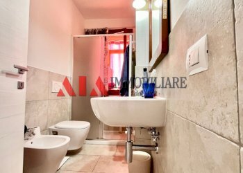 Bagno 1 - Attico Via Vittorio Veneto, Pontedera - foto 16