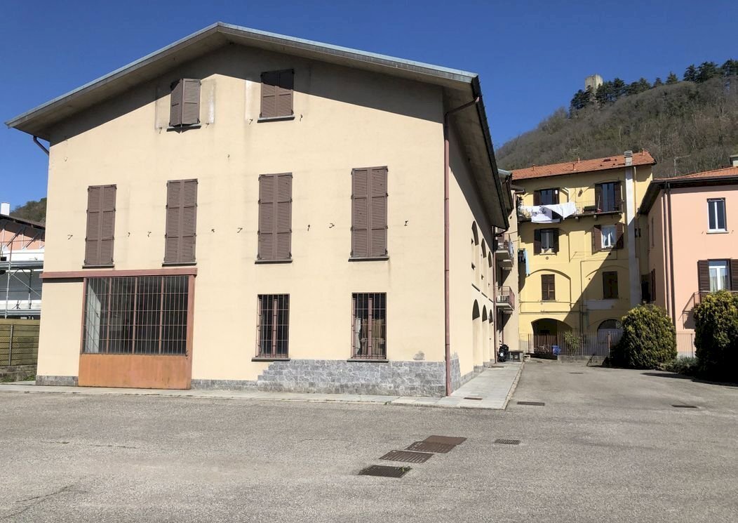 Esterno proprieta - Capannone Como - foto 1