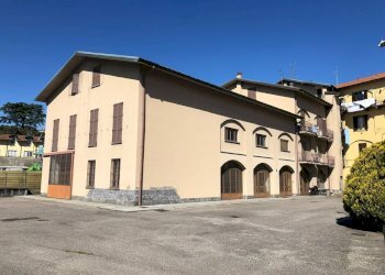 Esterno proprieta - Capannone Como - foto 2