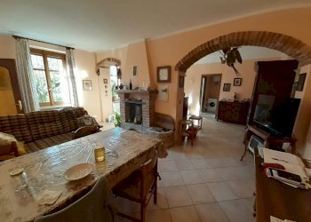 Farmhouse Albugnano - photo 15