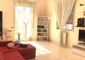 WhatsApp Image 2023-03-16 at 11.49.04.jpeg - Trilocale Tremestieri Etneo - foto 3