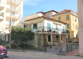 Ingresso stabile - Two-room apartment Via della Repubblica 4/A, Sanremo - photo 16