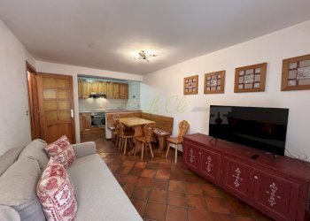 AFFITTO COURMAYEUR: zona giorno - Three-room apartment Via Roma, Courmayeur - photo 2