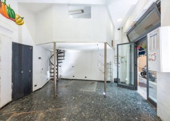 Interno - Negozio via Tomaso Ponsello, 2r, Genova (zona Bolzaneto) - foto 22