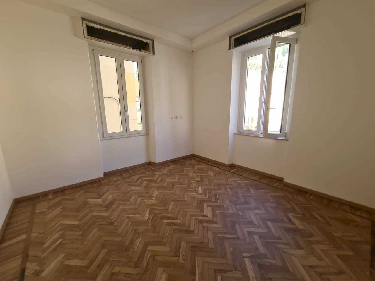 camera da letto - Quadrilocale V.le hanbury, Alassio - foto 2