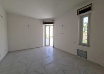 soggiorno - Quadrilocale V.le hanbury, Alassio - foto 14