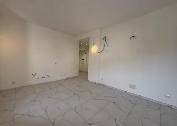 PHOTO-2026-04-02-11-12-58.jpg - Four-room apartment V.le hanbury, Alassio - photo 28