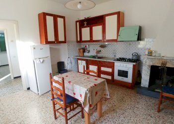 01.jpg - Villa Ameglia - foto 3