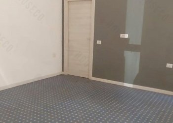 2 - Non Alimentare Via Regina Elena 46A, Quartu Sant'Elena - foto 3