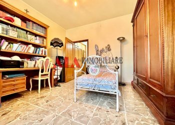 Camera matrimoniale 3 - Villa Via del Popolo, Pontedera - foto 18