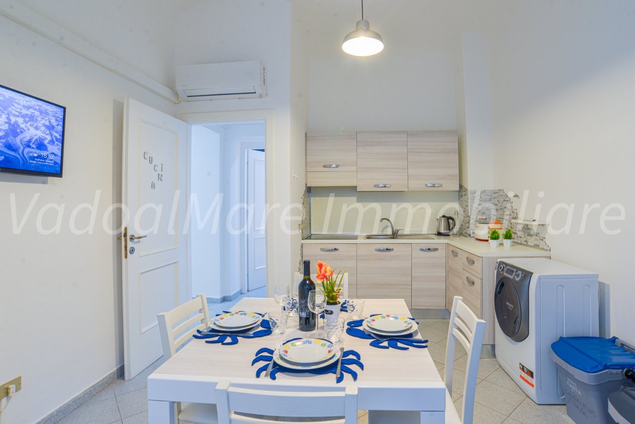 Via Guidobono-18.jpg - Trilocale Via Bartolomeo Guidobono 32, Savona - foto 1