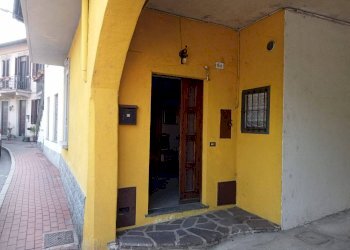 ingresso - Bilocale via Cesare Battisti, 2, Besozzo - foto 5