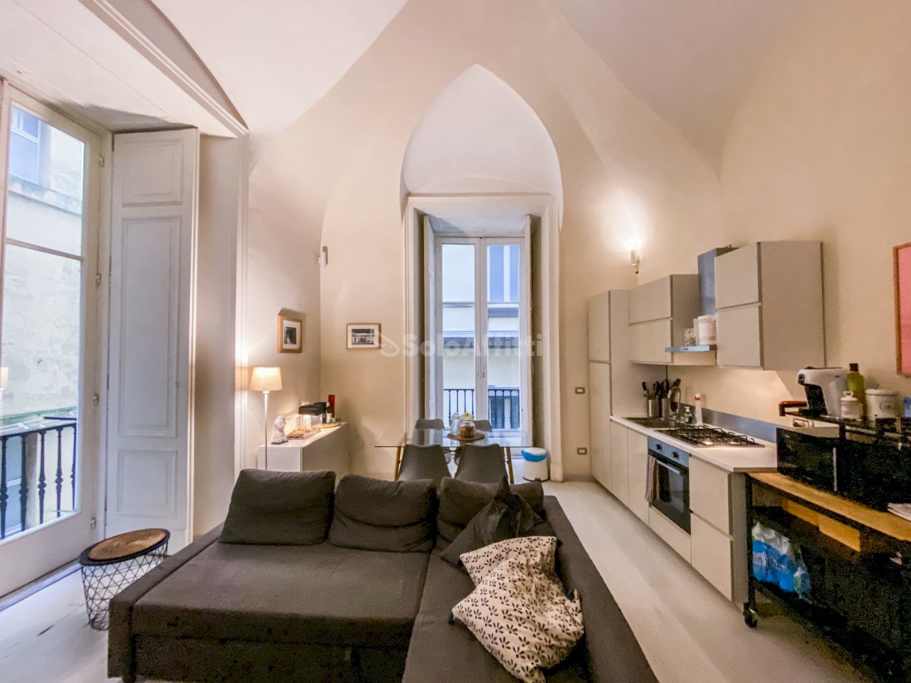salone con angolo cottura - Two-room apartment Vico San Severino, Napoli - photo 2