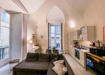 salone con angolo cottura - Bilocale Vico San Severino, Napoli - foto 2