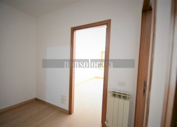 SALETTA D\'ATTESA - Ufficio Via Luigi Catanelli 6, Perugia - foto 15