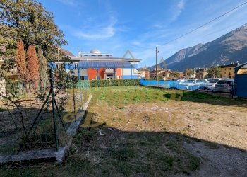 Giardino di proprieta.jpg - Villa Via Maestri Bocca e Manera, Premosello-Chiovenda - foto 5