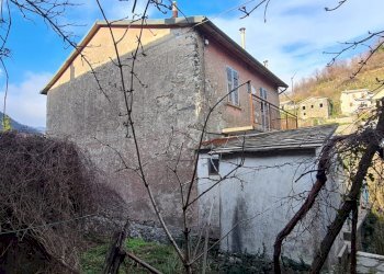 Independent house Neirone - photo 36
