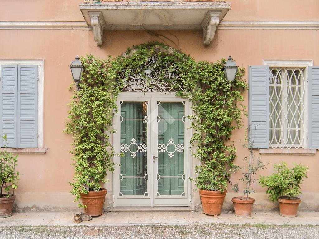 Villa Trifamiliare Via S. Martino, Correggio - foto 1