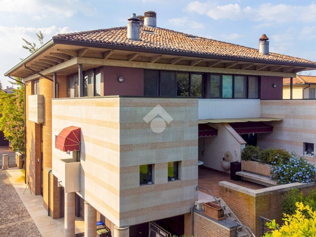 Porzione di casa via golgi, Carpi - foto 1