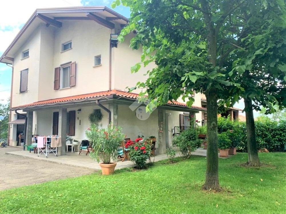 Casa indipendente Via Casa Gianaroli, Pavullo nel Frignano - foto 1