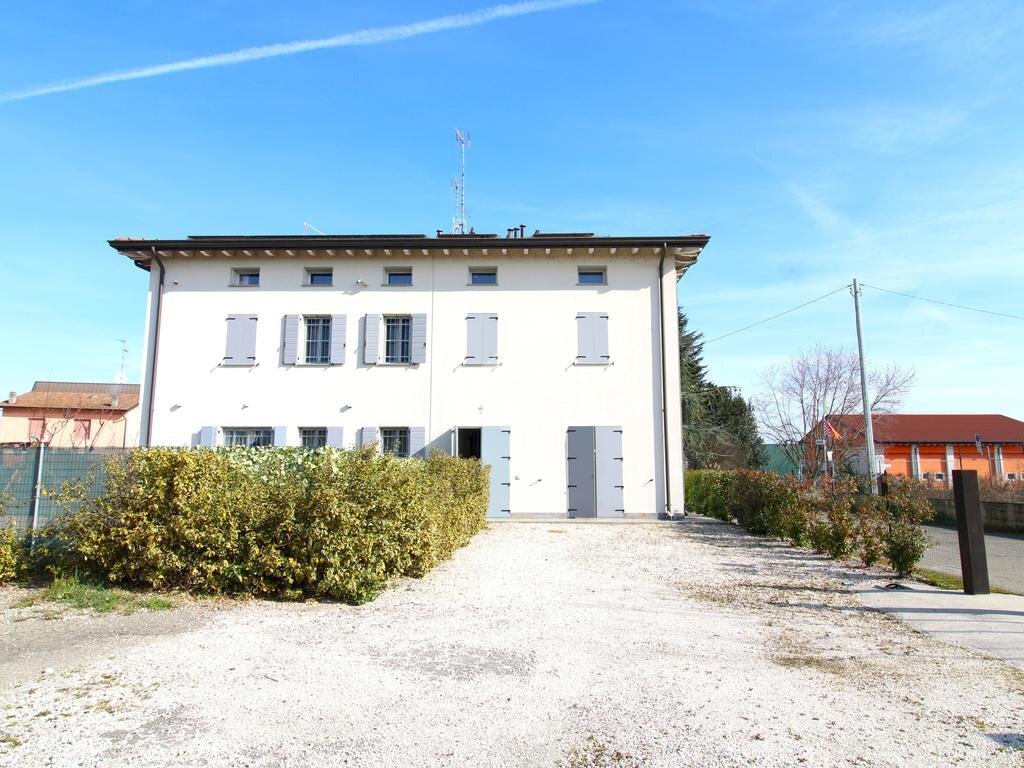 Casa semi indipendente Via massara, Mirandola - foto 2