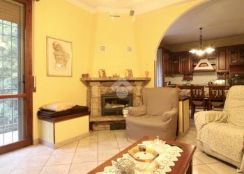 Appartamento Viale Radici in Monte, Sassuolo - foto 4