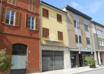 Box Corso Renato Emaldi, Fusignano - foto 3