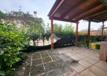 Villa a Schiera Largo delle Nazioni, Russi - foto 37