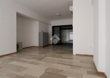 Negozio 00 galleria oir, Cesena - foto 6