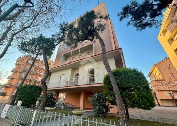 Three-room apartment Via Mantegna, Cesenatico - photo 2