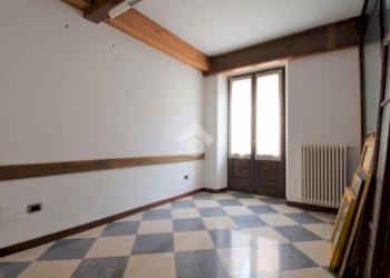 Two-room apartment Via Emilio Chanoux, Chatillon - photo 4